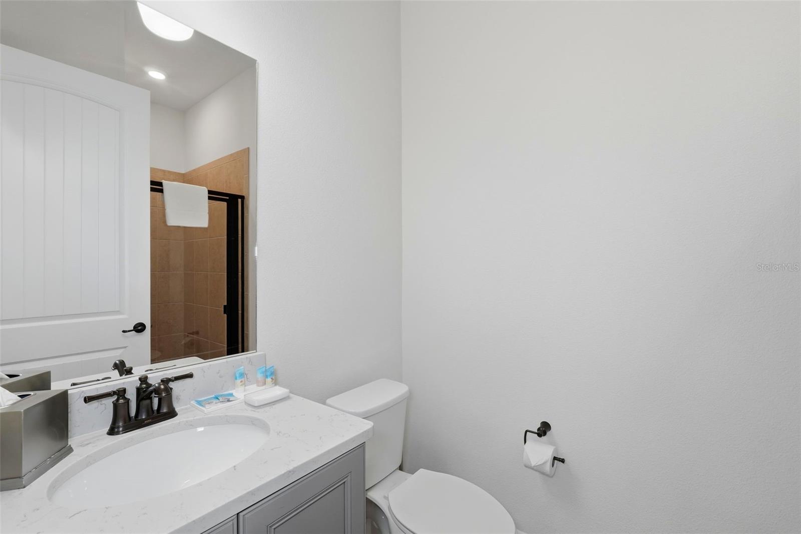 Image 22 of 40 For 8098 Knee Deep Road