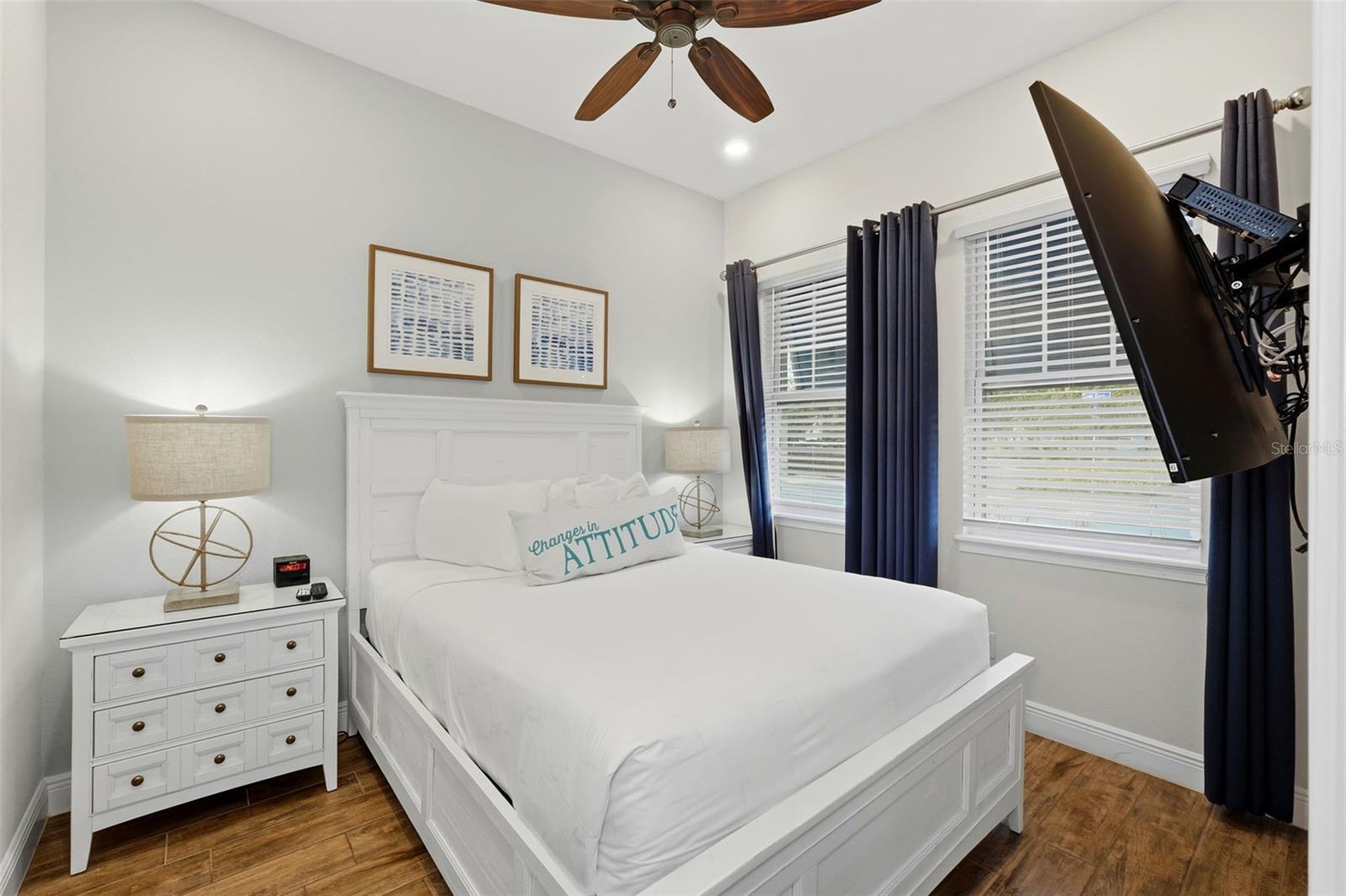 Image 24 of 40 For 8098 Knee Deep Road