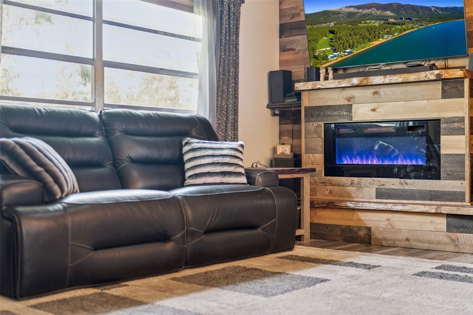 Image 6 of 49 For 1167 Ohio Street