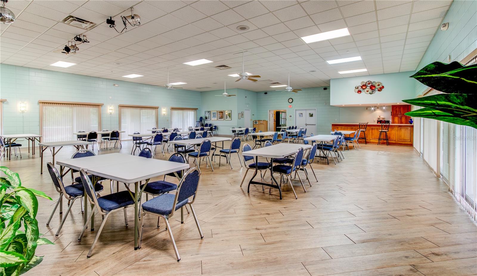 Image 22 of 25 For 1110 Woodbine Street