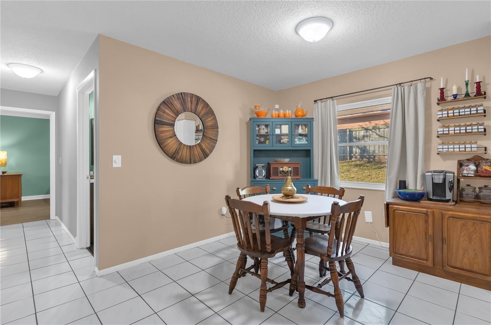 Image 6 of 29 For 2369 Ellen Lane