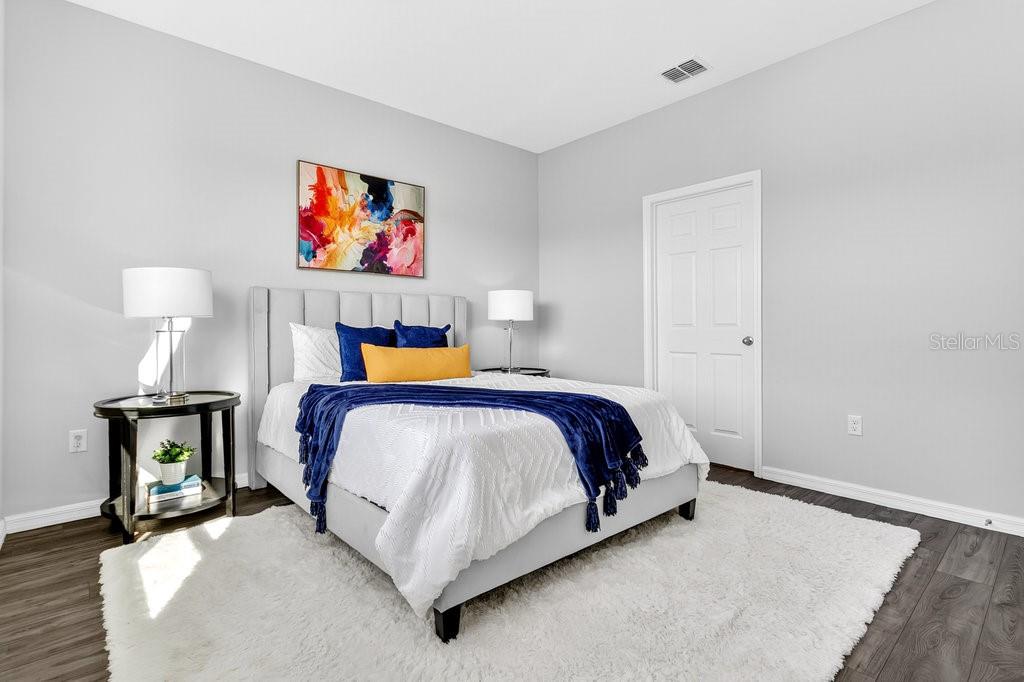 Image 15 of 35 For 3476 Forster Avenue