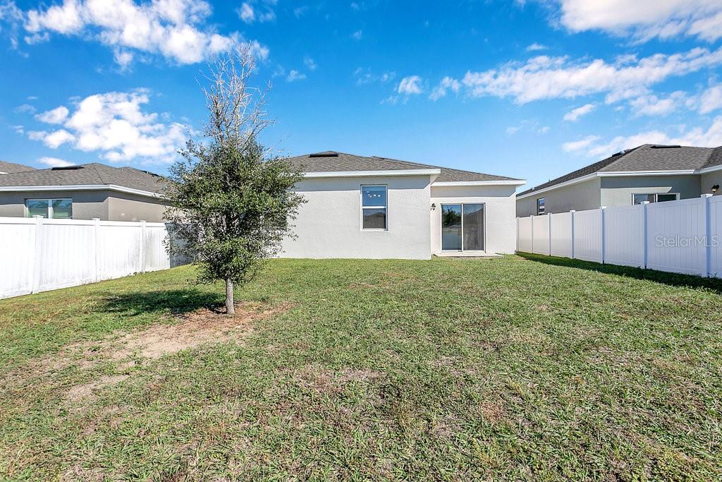 Image 24 of 35 For 3476 Forster Avenue