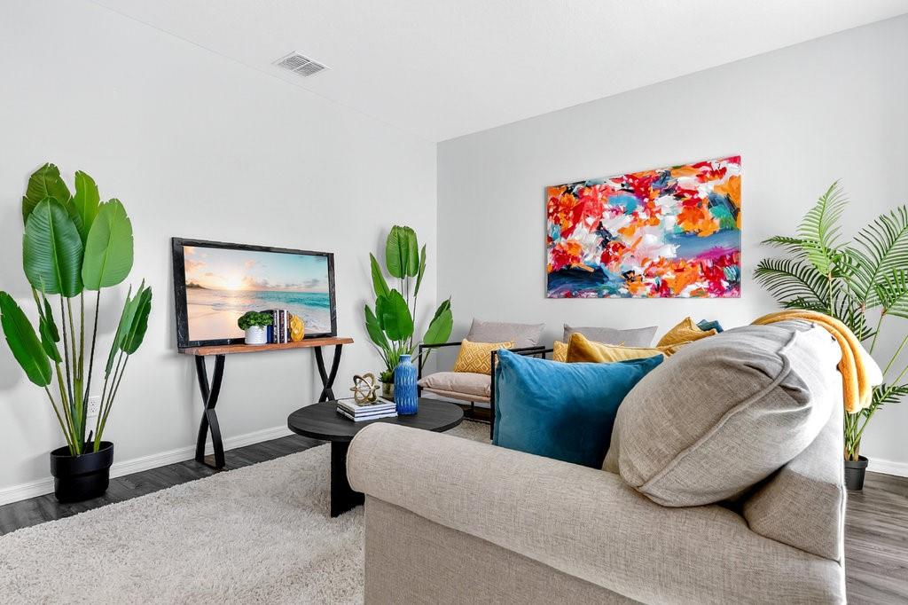 Image 7 of 35 For 3476 Forster Avenue