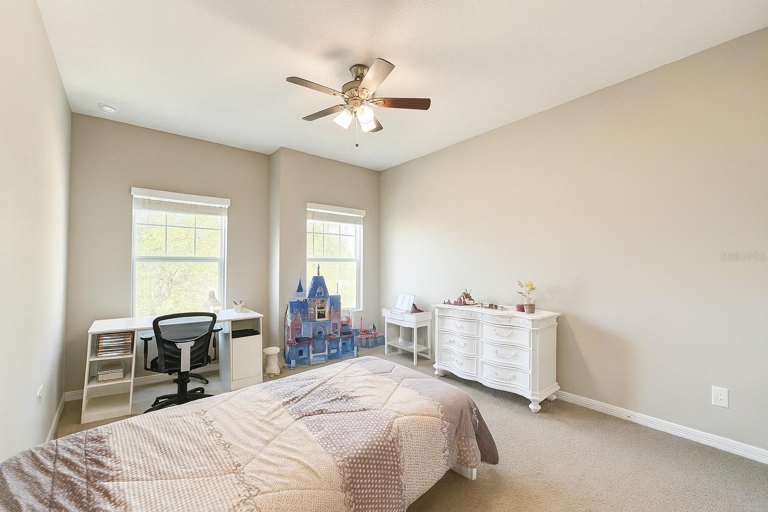 Image 20 of 24 For 15107 Kirsty Alley