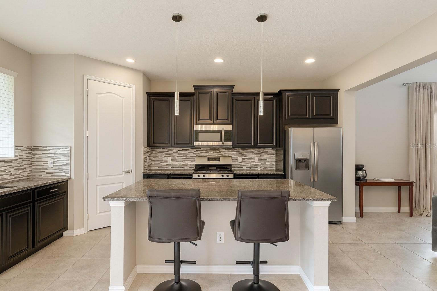 Image 8 of 24 For 15107 Kirsty Alley