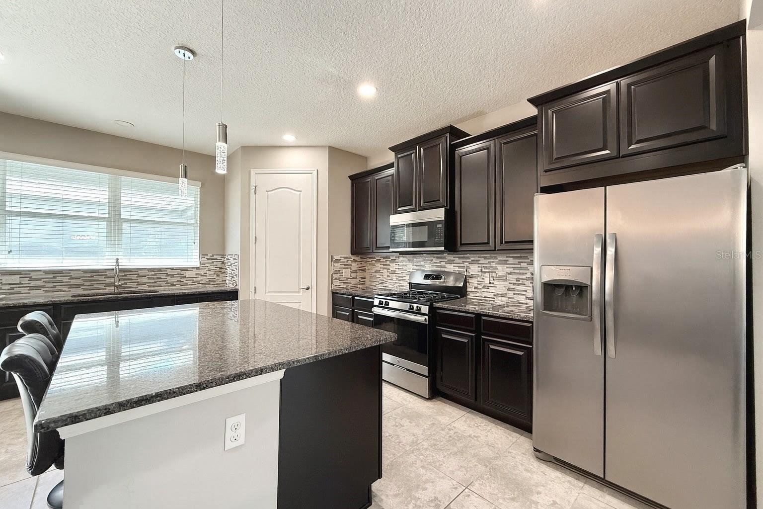 Image 9 of 24 For 15107 Kirsty Alley