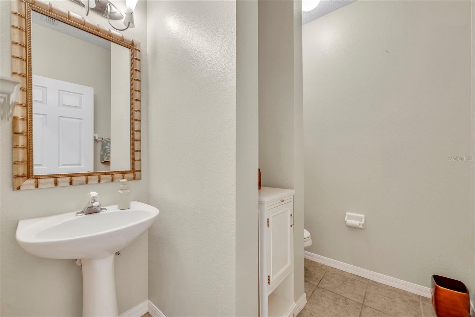 Image 10 of 47 For 995 Juel Street