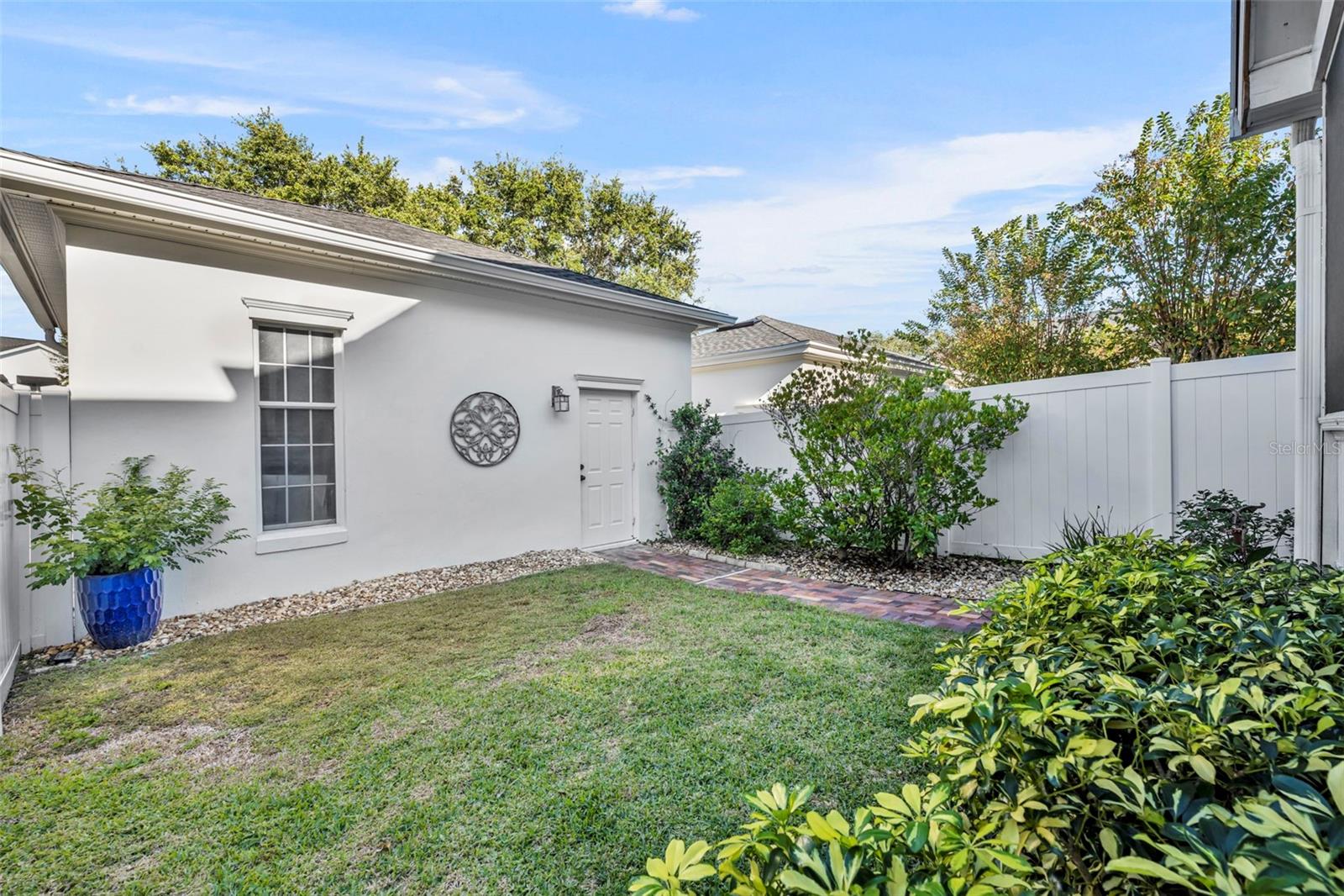 Image 31 of 47 For 995 Juel Street