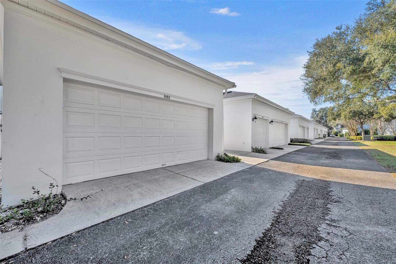 Image 33 of 47 For 995 Juel Street