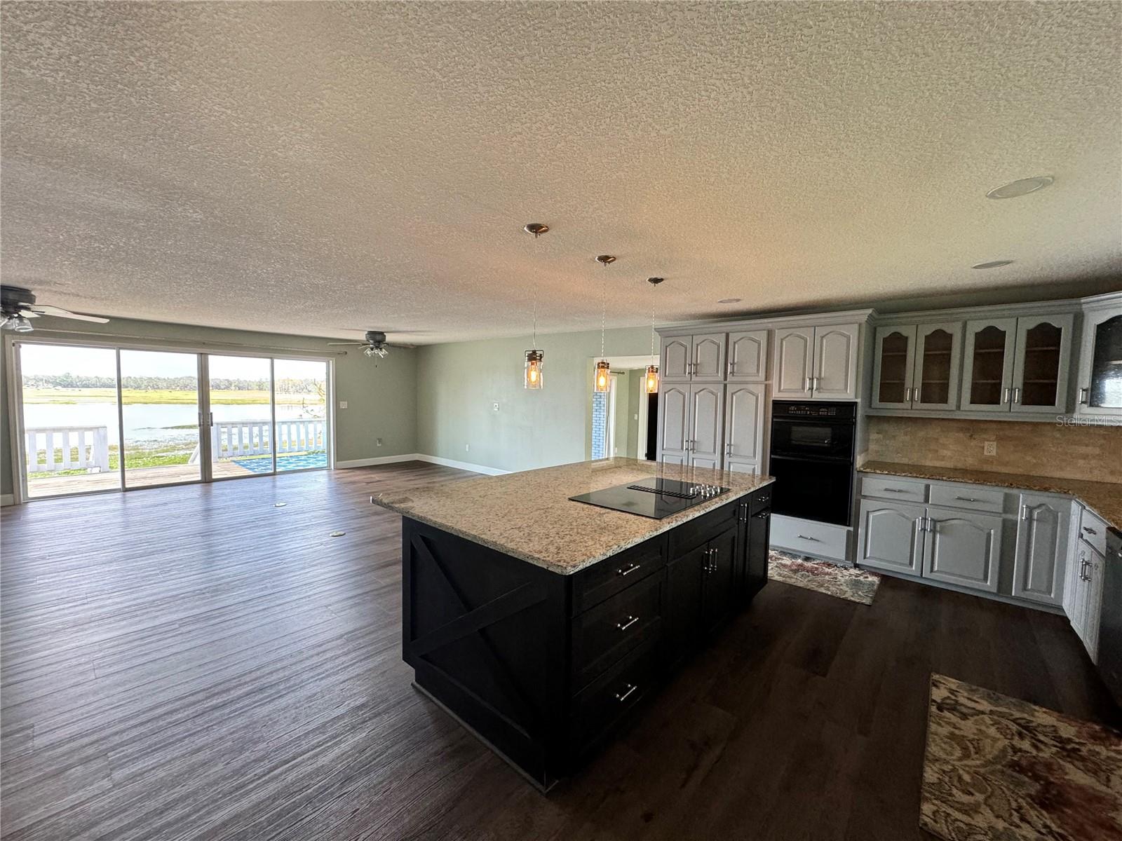 Image 5 of 20 For 8732 Us 90 Highway