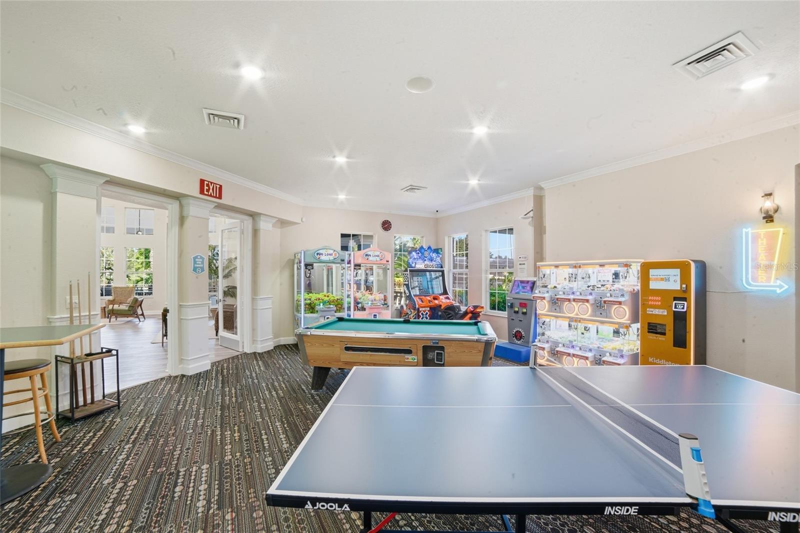 Image 10 of 30 For 2302 Silver Palm Drive 202