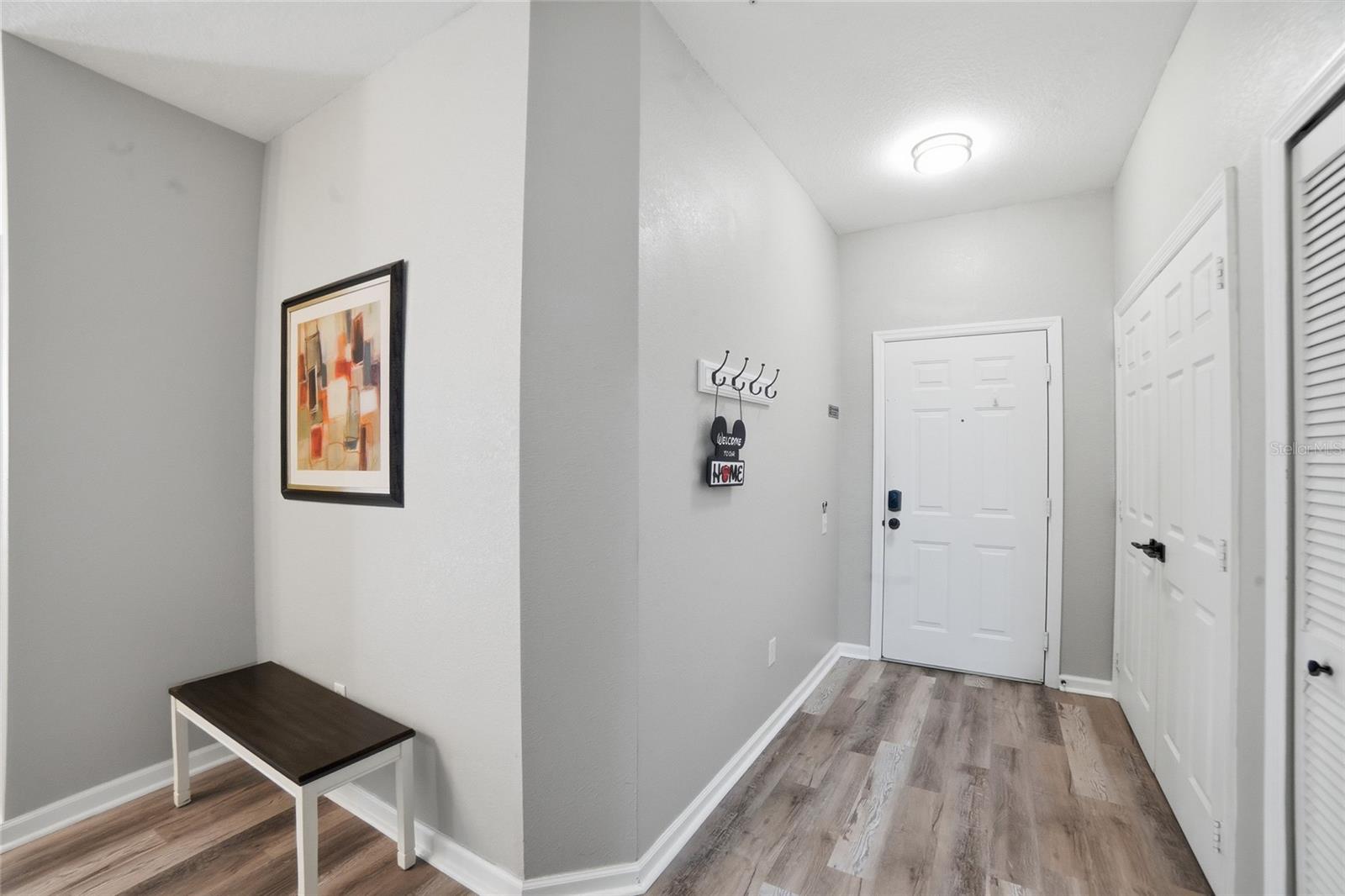 Image 12 of 30 For 2302 Silver Palm Drive 202