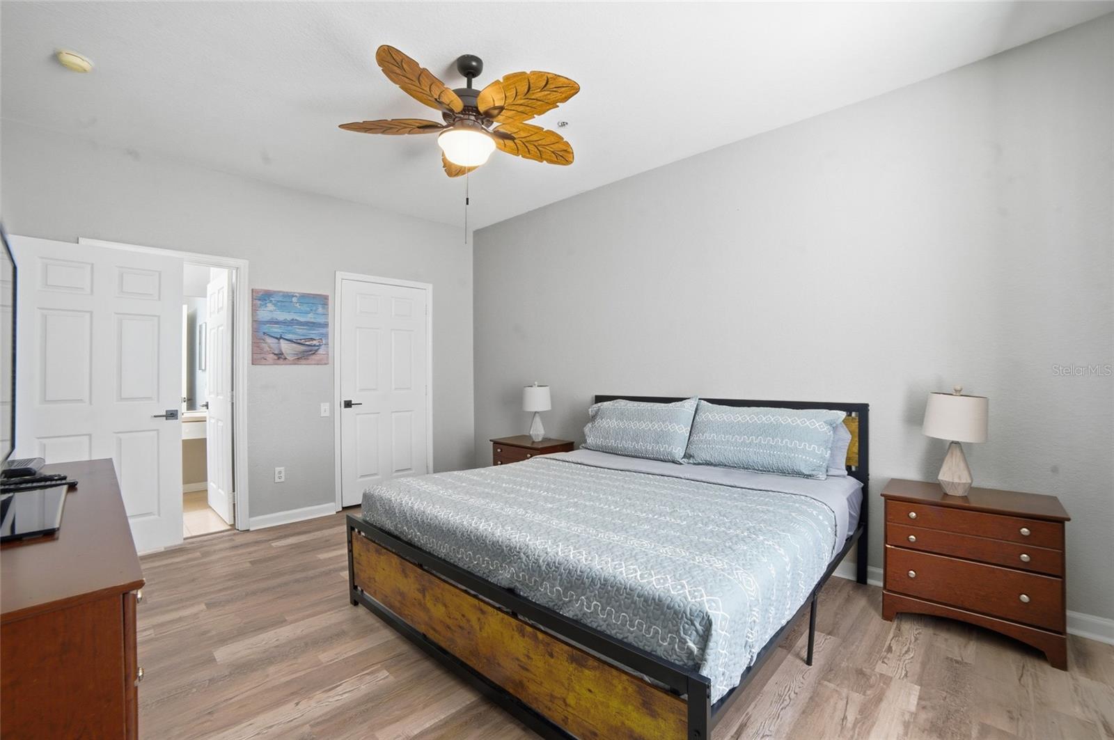 Image 28 of 30 For 2302 Silver Palm Drive 202