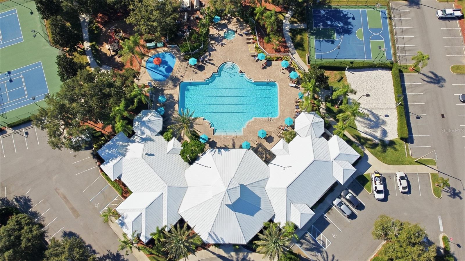 Image 4 of 30 For 2302 Silver Palm Drive 202