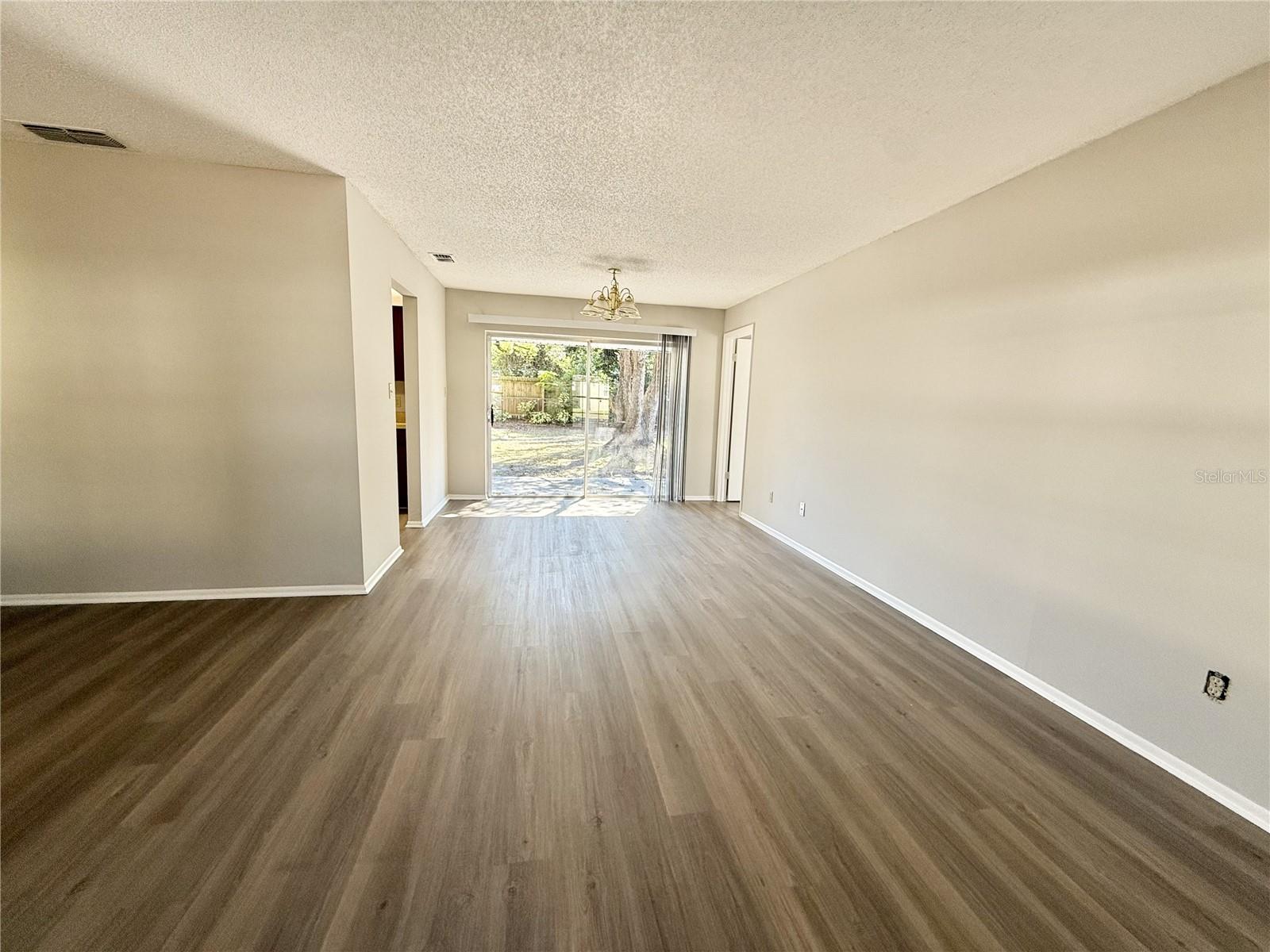 Image 7 of 28 For 1231 Avalon Boulevard