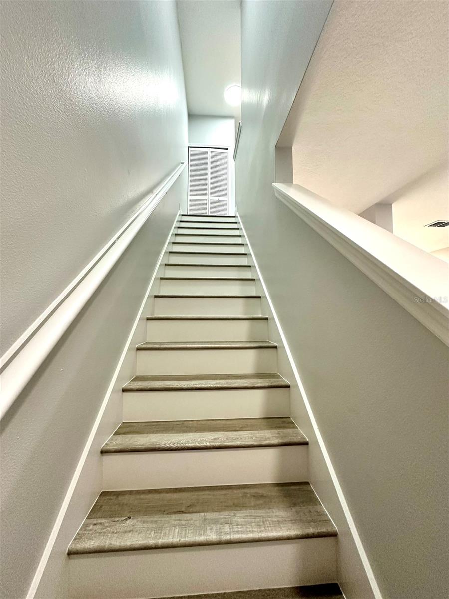 Image 11 of 20 For 918 Chelsea Drive