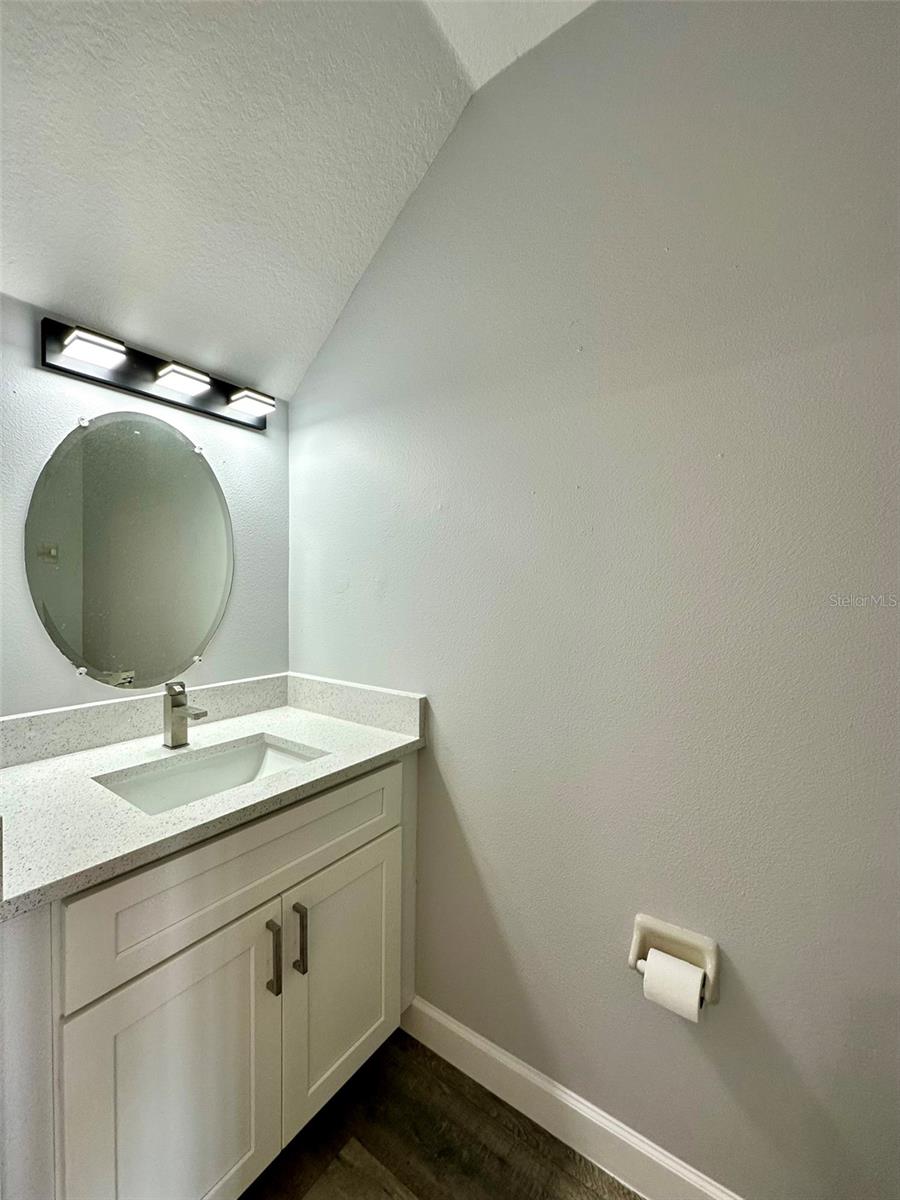 Image 8 of 20 For 918 Chelsea Drive