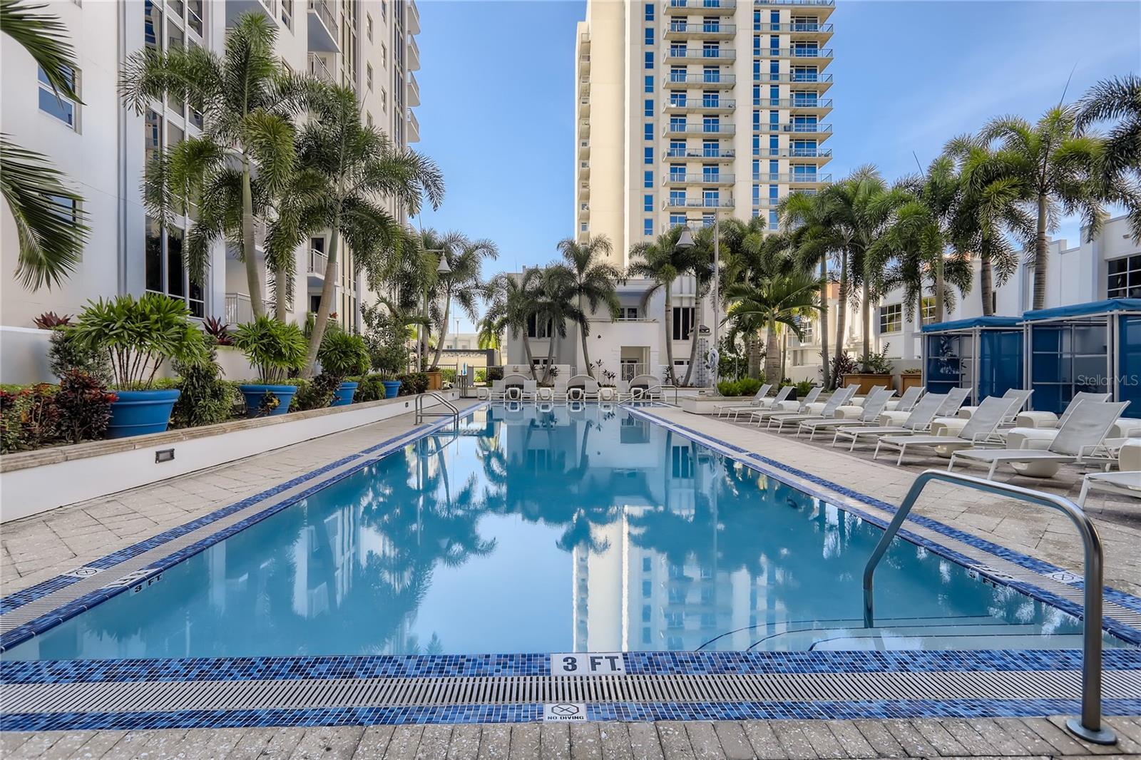 Image 5 of 11 For 415 Pine Street