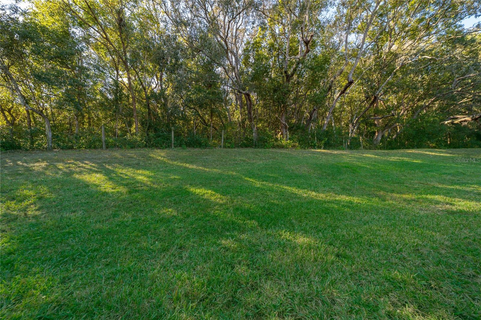 Image 28 of 28 For 21612 Belgian Court