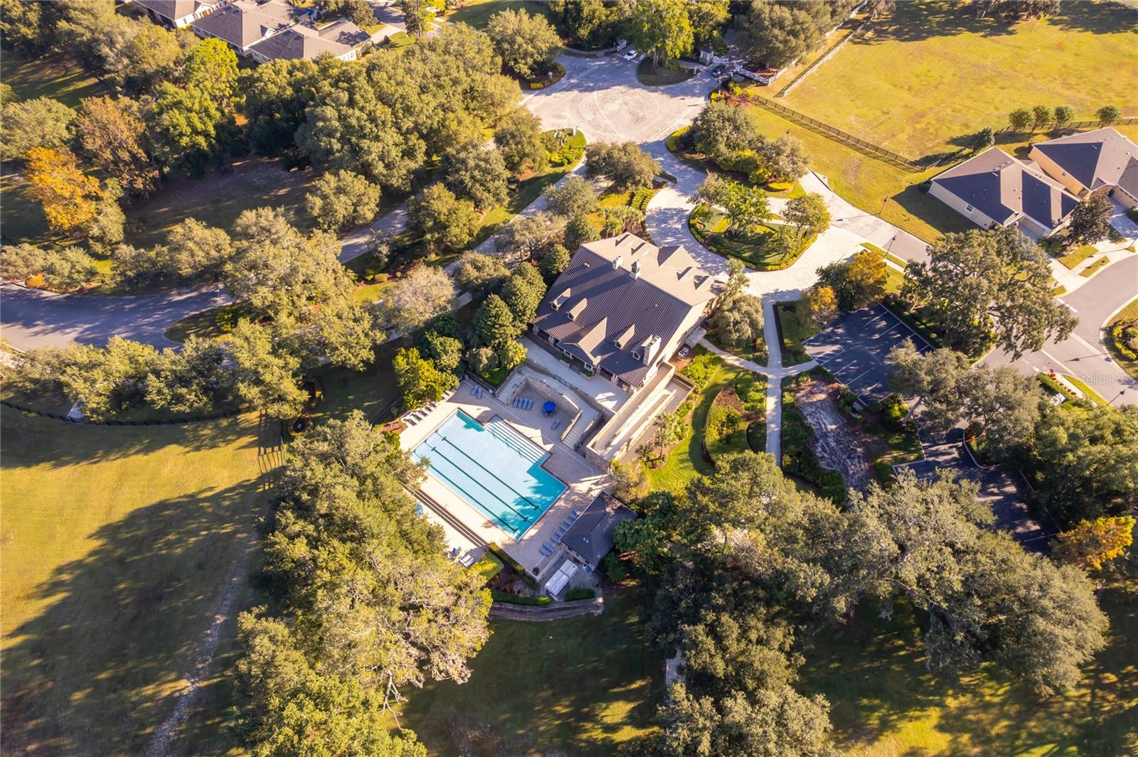 Image 6 of 28 For 21612 Belgian Court