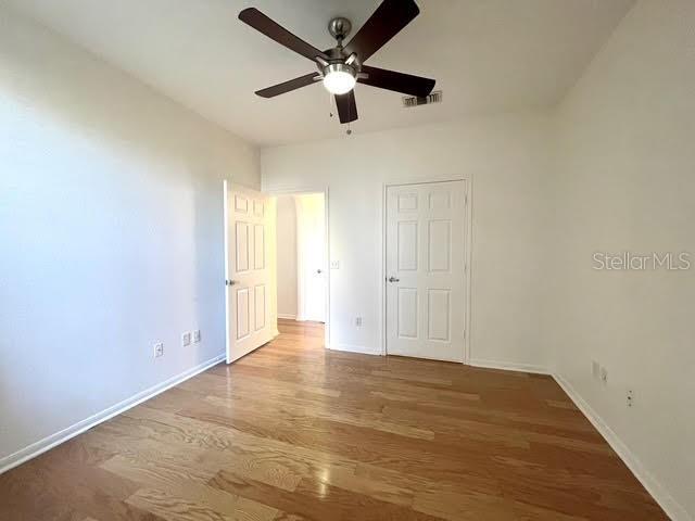 Image 13 of 30 For 860 Orange Avenue 435