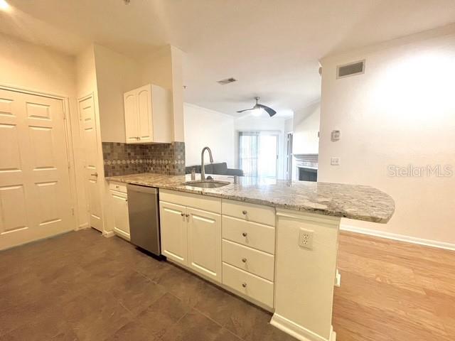 Image 5 of 30 For 860 Orange Avenue 435