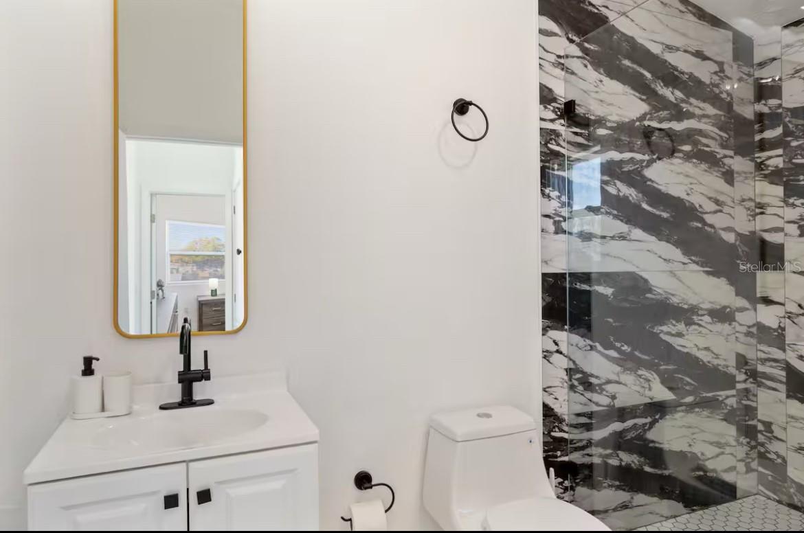 Image 17 of 25 For 126 1st Street