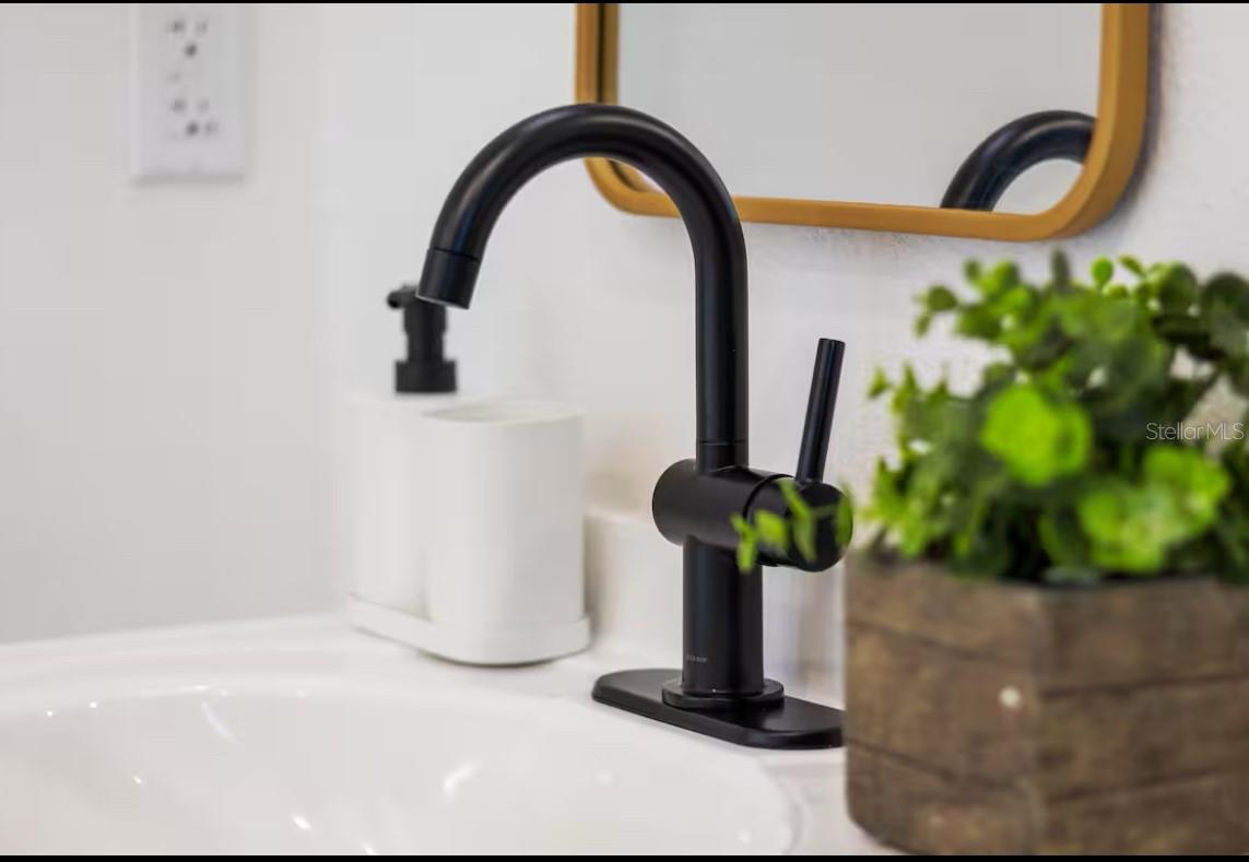 Image 18 of 25 For 126 1st Street