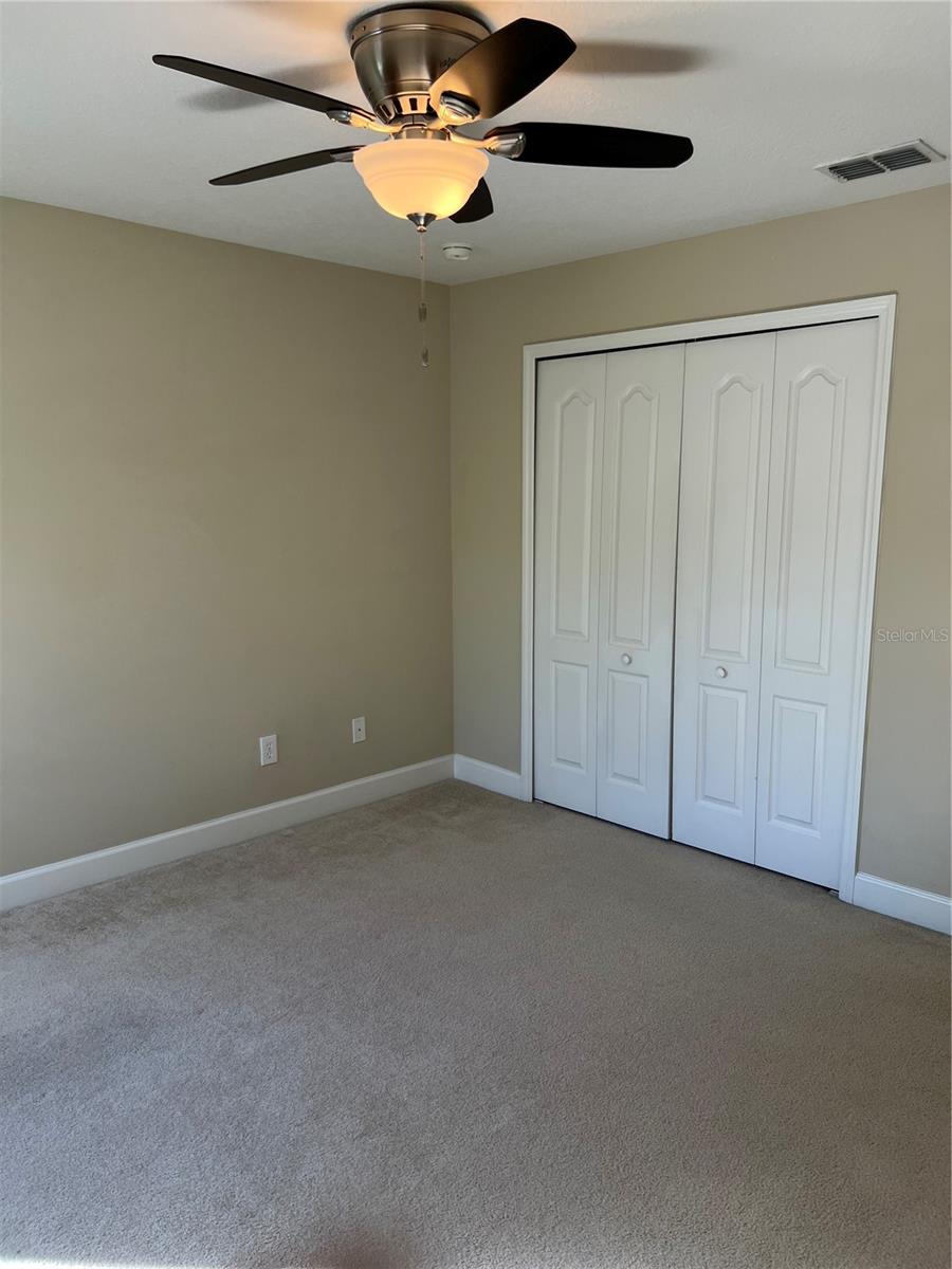 Image 22 of 41 For 33614 Campeon Court