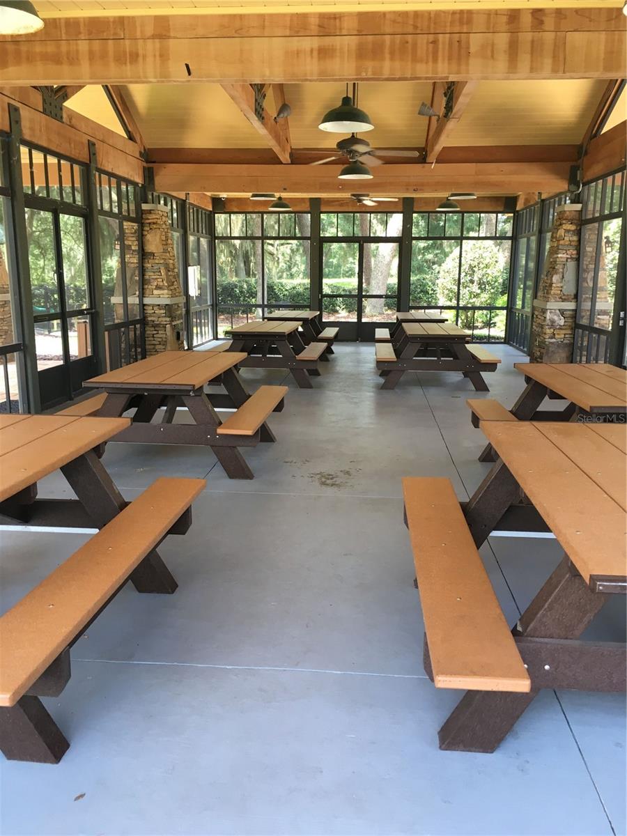 Image 35 of 41 For 33614 Campeon Court