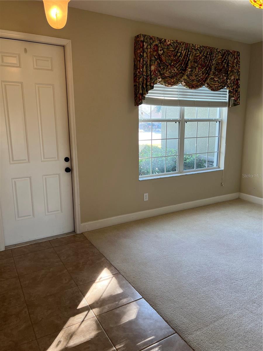 Image 5 of 41 For 33614 Campeon Court