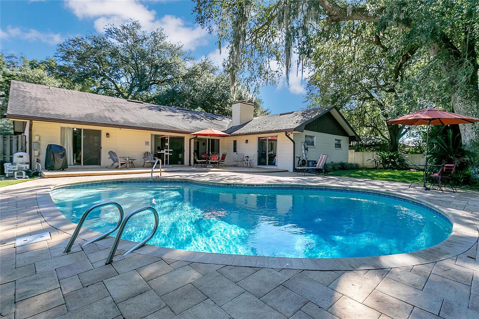 Image 2 of 36 For 4430 Carolwood Street