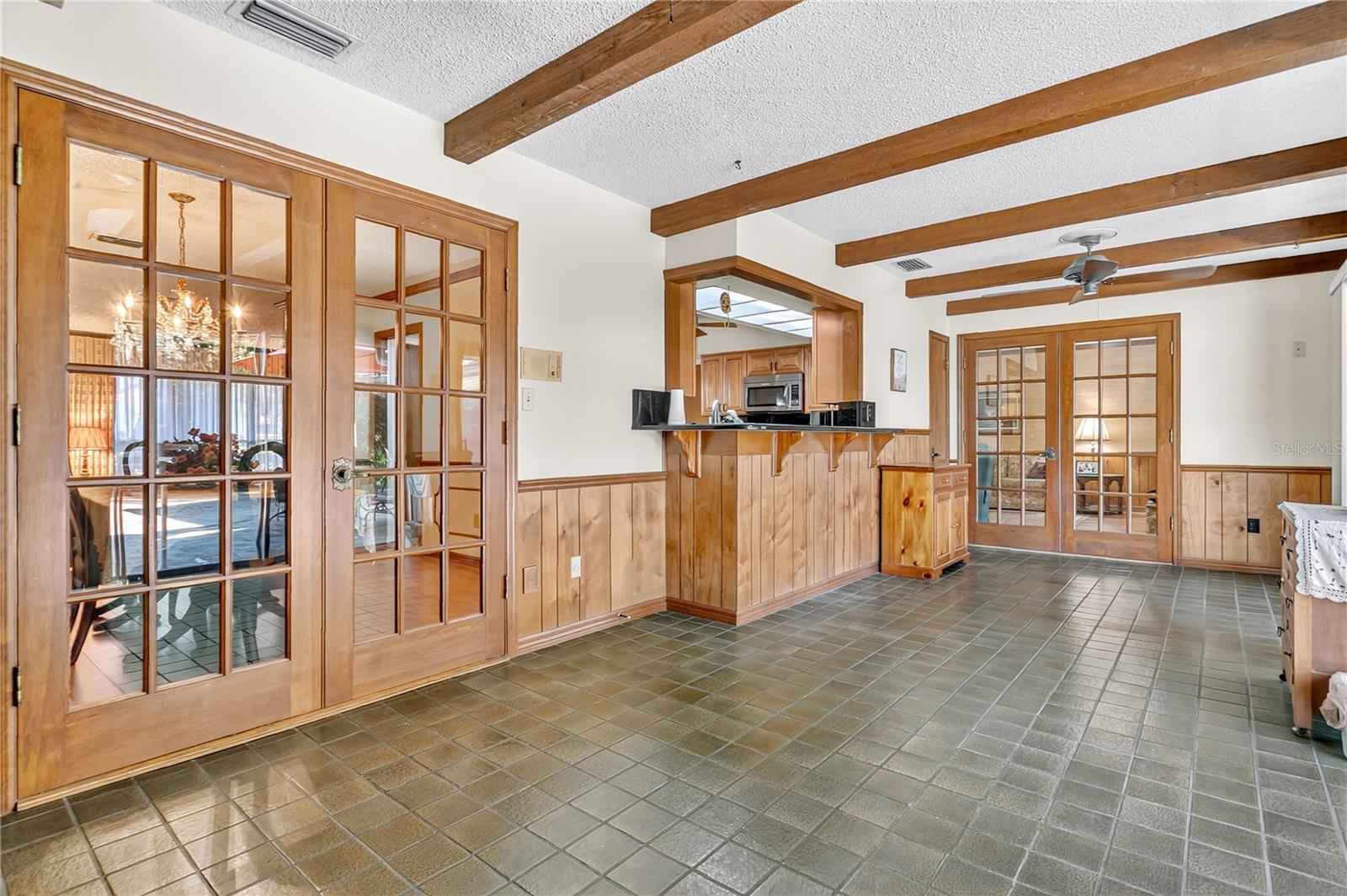 Image 24 of 36 For 4430 Carolwood Street