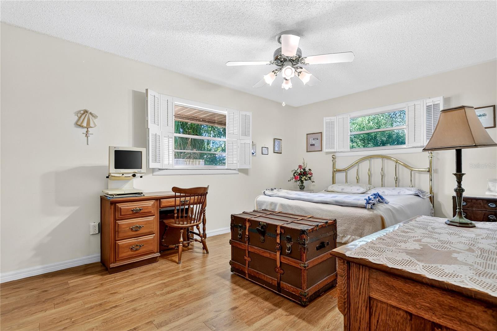 Image 25 of 36 For 4430 Carolwood Street