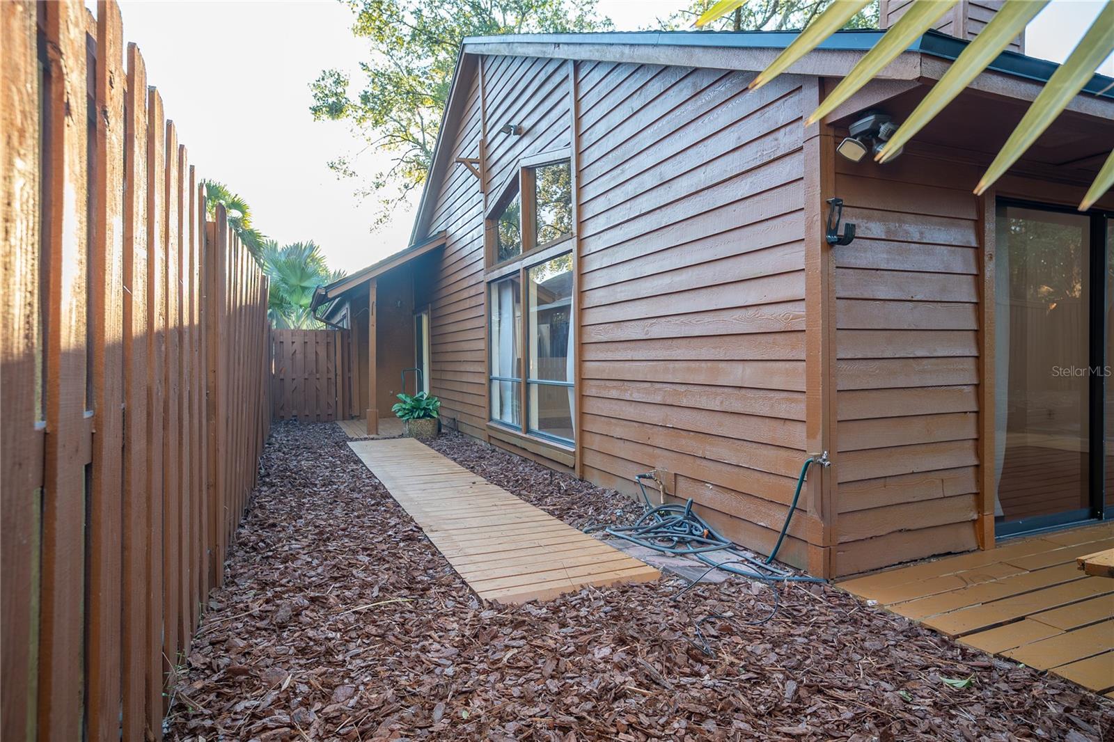 Image 17 of 73 For 224 Springside Road