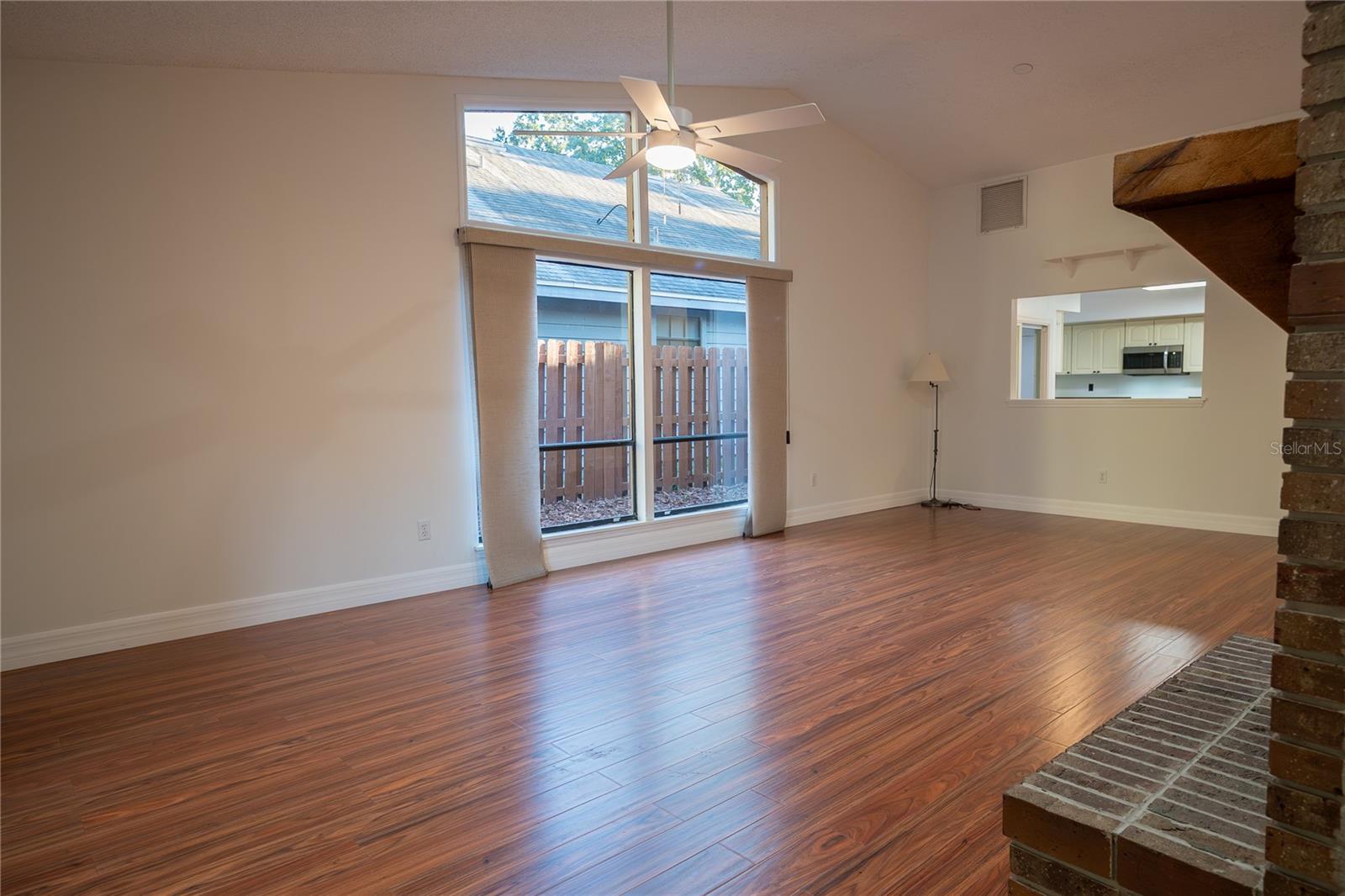 Image 25 of 73 For 224 Springside Road