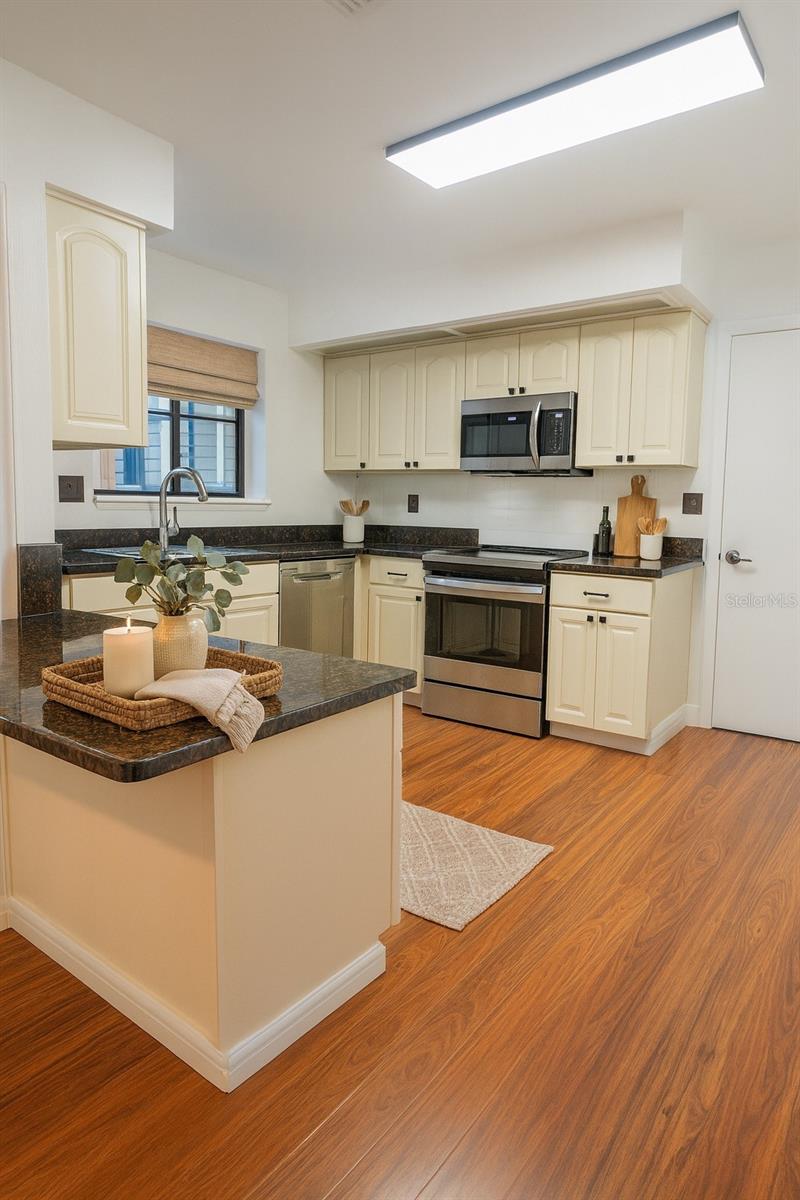 Image 3 of 73 For 224 Springside Road