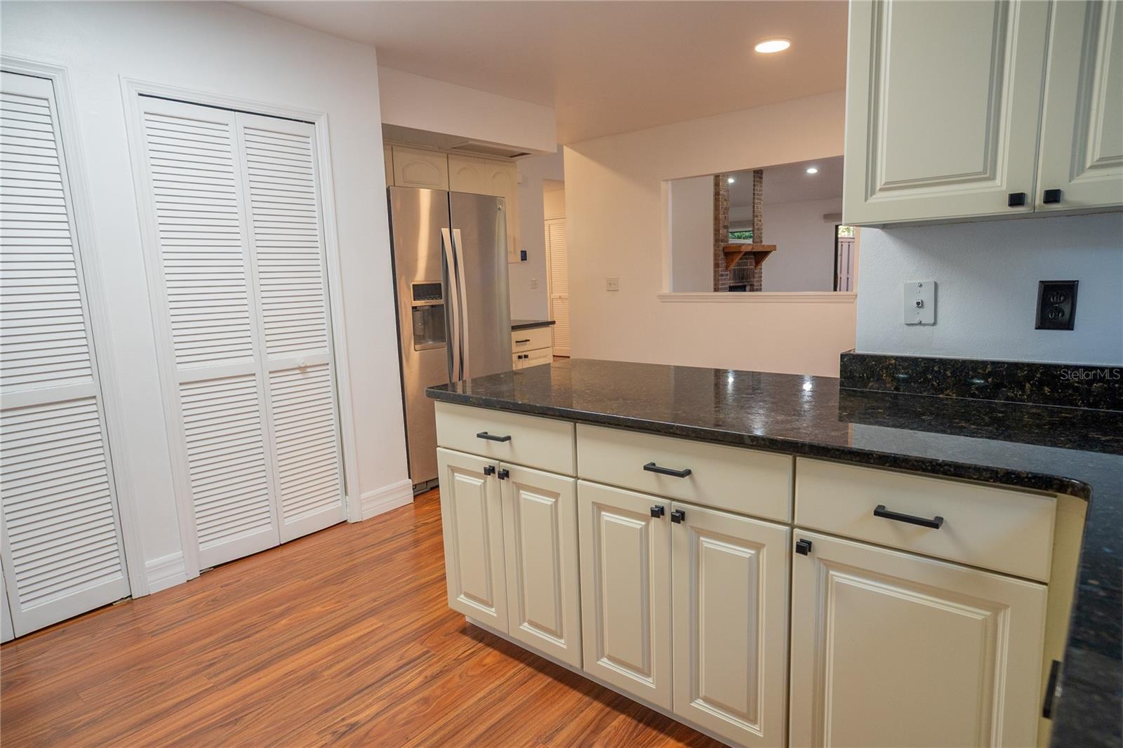 Image 30 of 73 For 224 Springside Road