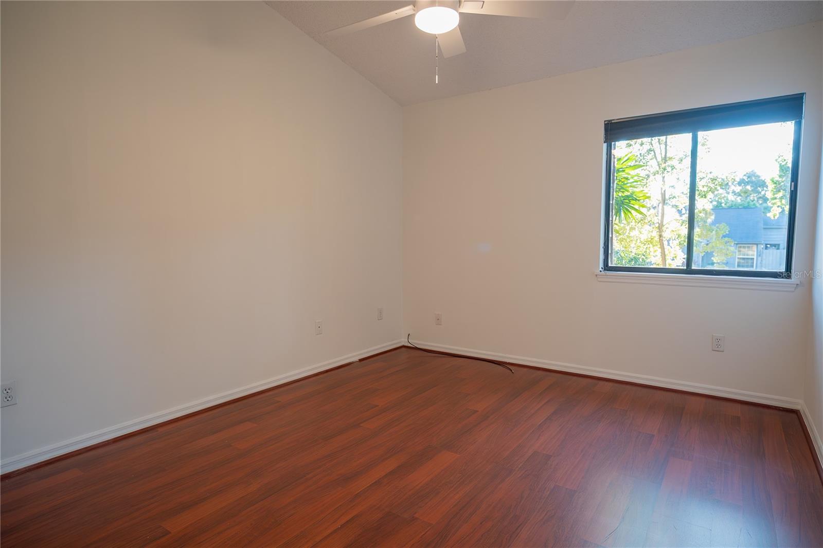 Image 33 of 73 For 224 Springside Road