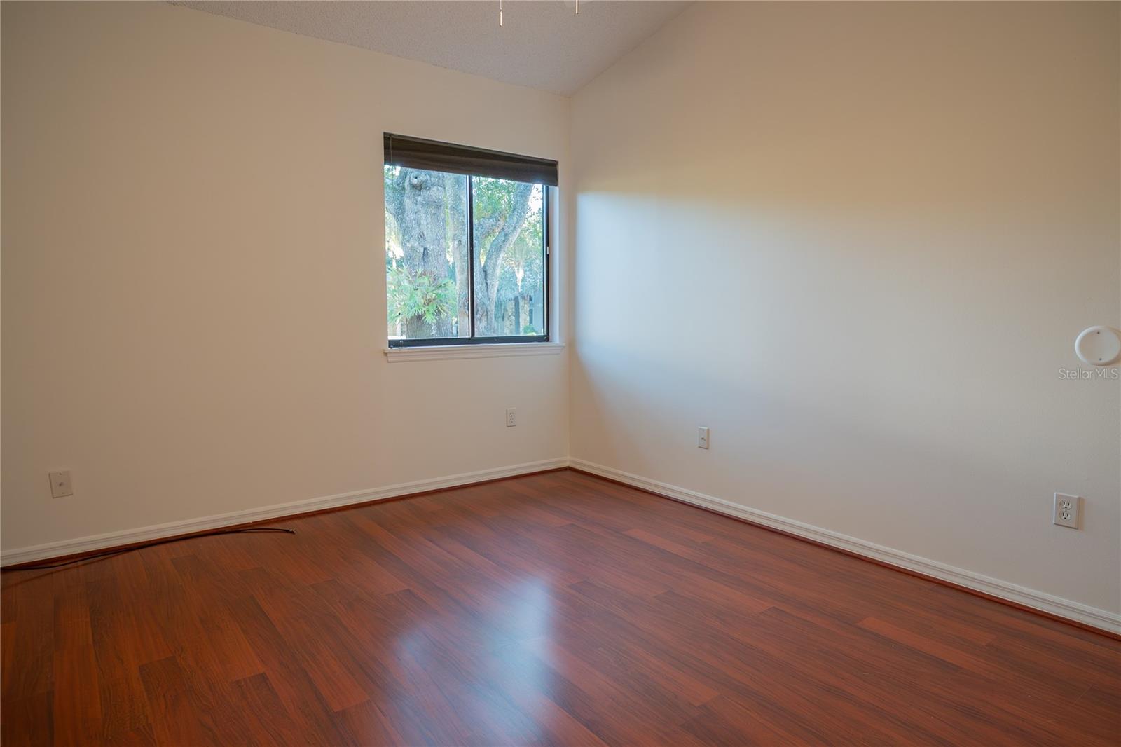 Image 36 of 73 For 224 Springside Road