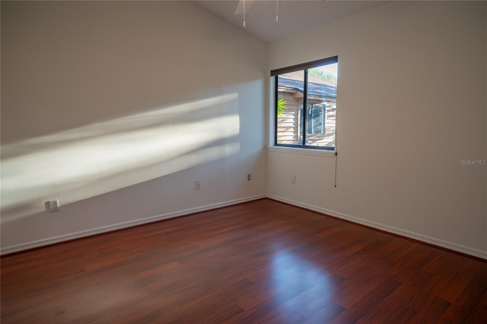 Image 40 of 73 For 224 Springside Road