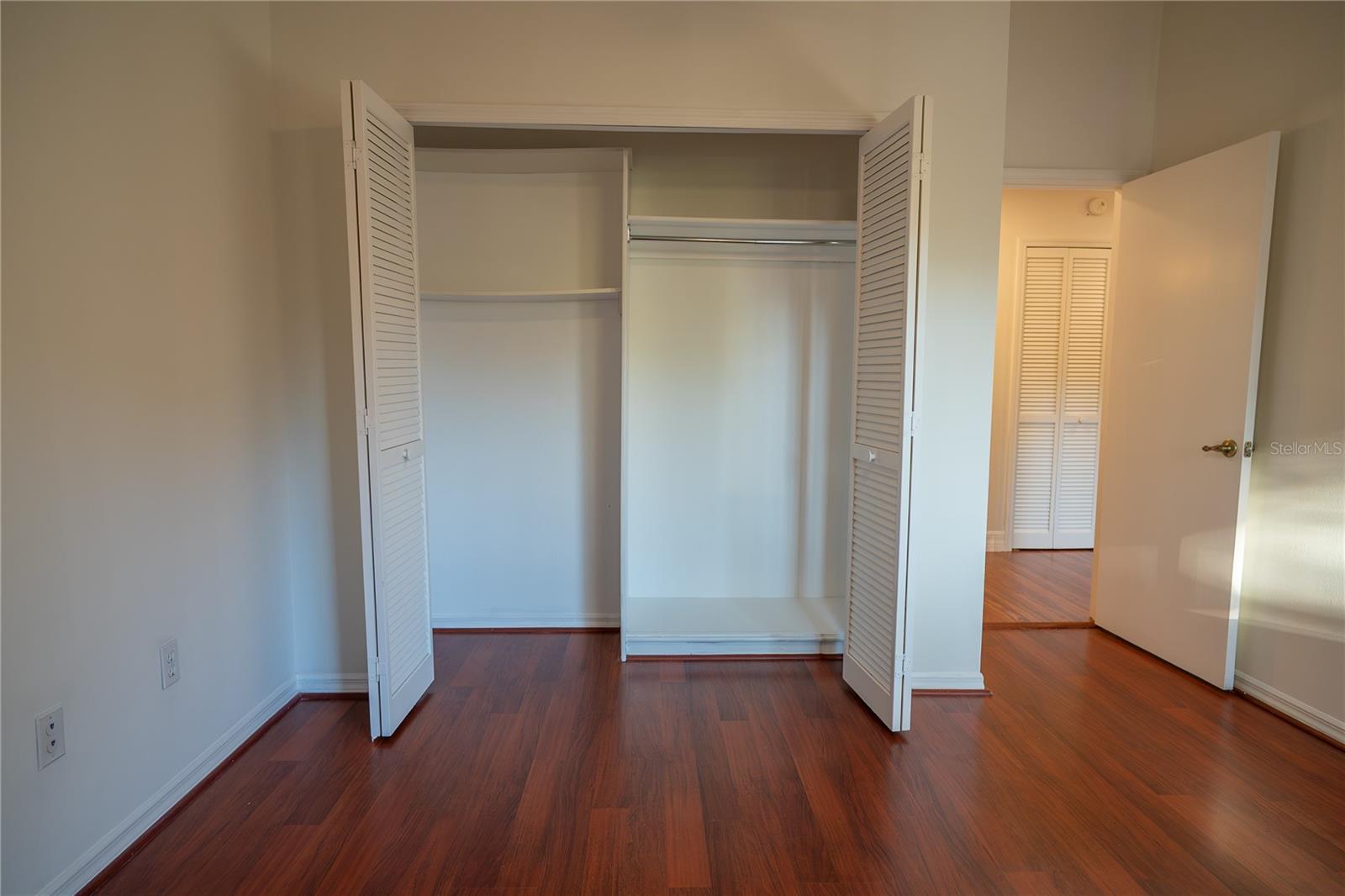 Image 41 of 73 For 224 Springside Road