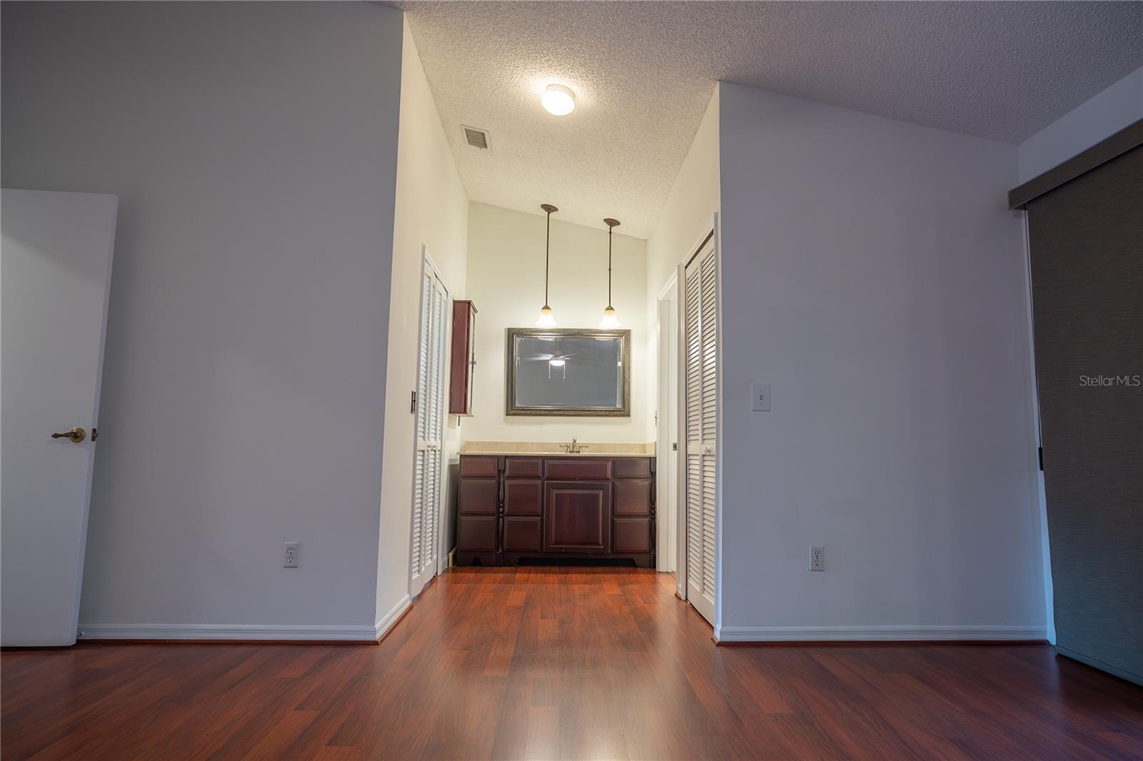 Image 49 of 73 For 224 Springside Road