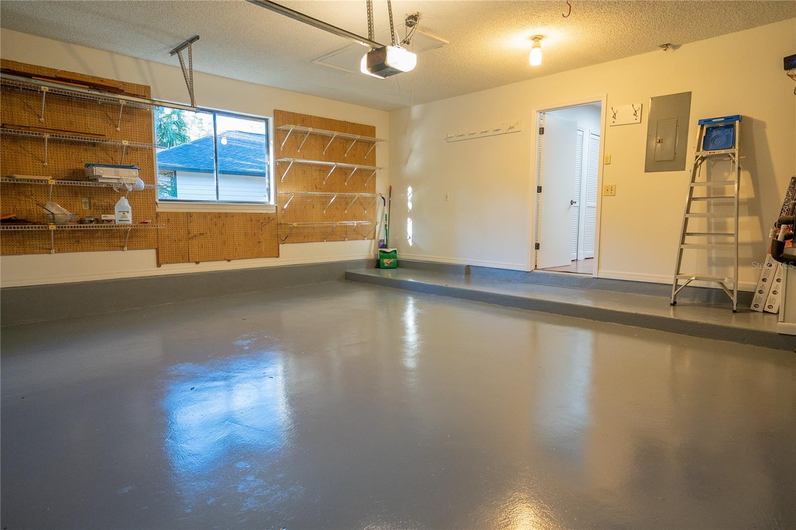 Image 59 of 73 For 224 Springside Road