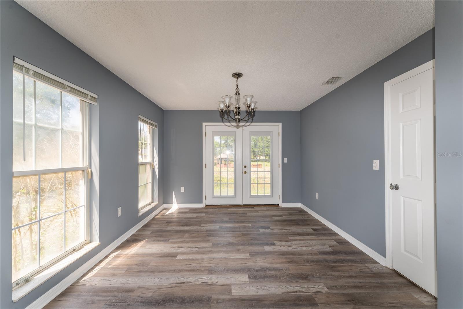 Image 5 of 22 For 5308 County Road 122