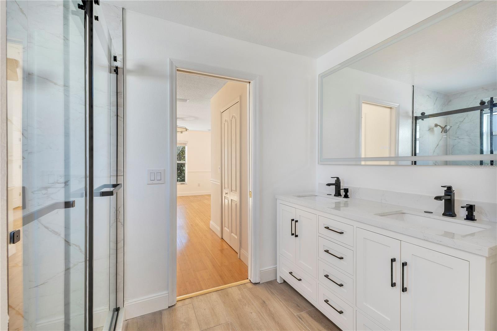 Image 16 of 64 For 14858 Huntley Drive