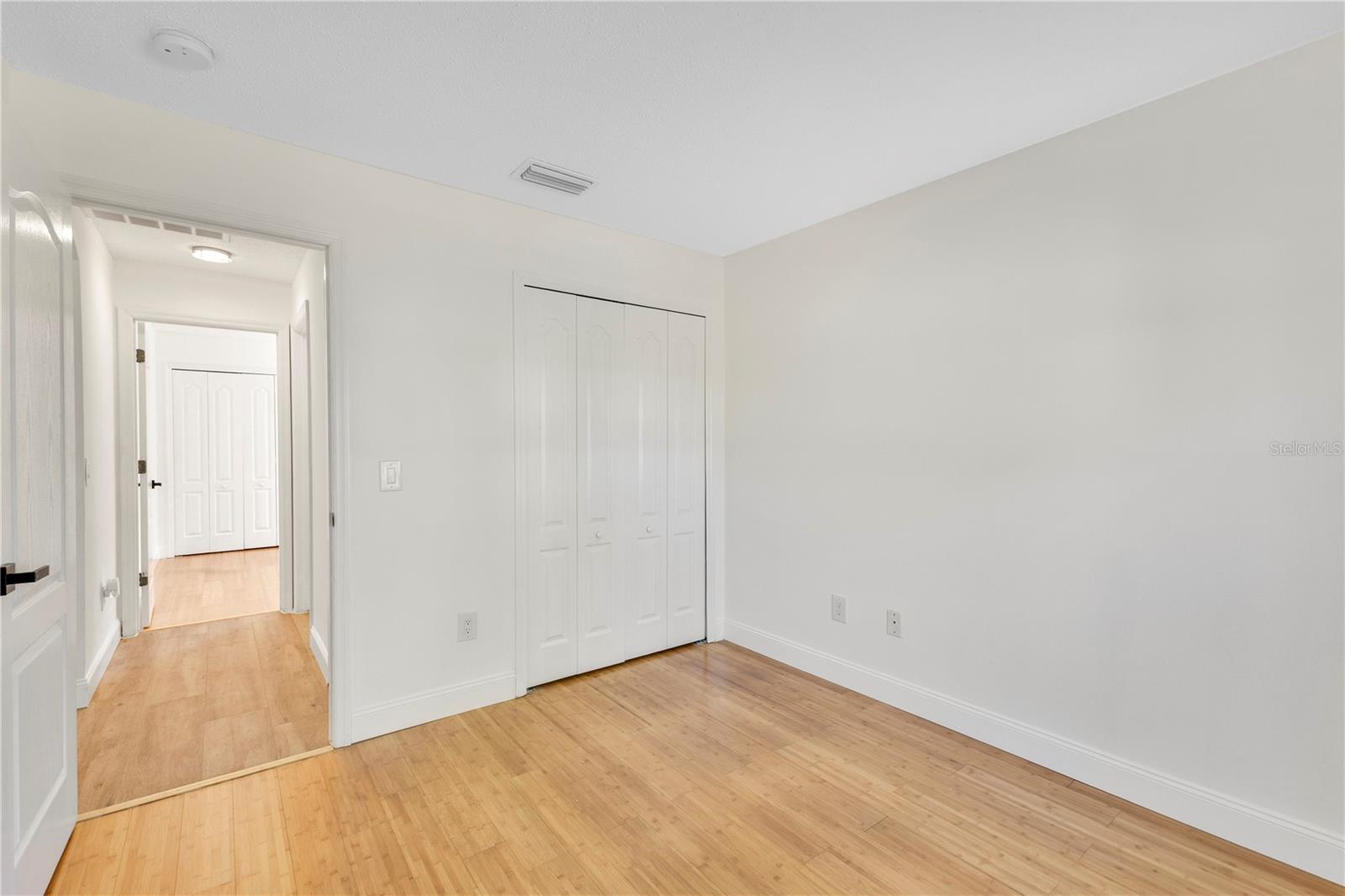 Image 18 of 64 For 14858 Huntley Drive