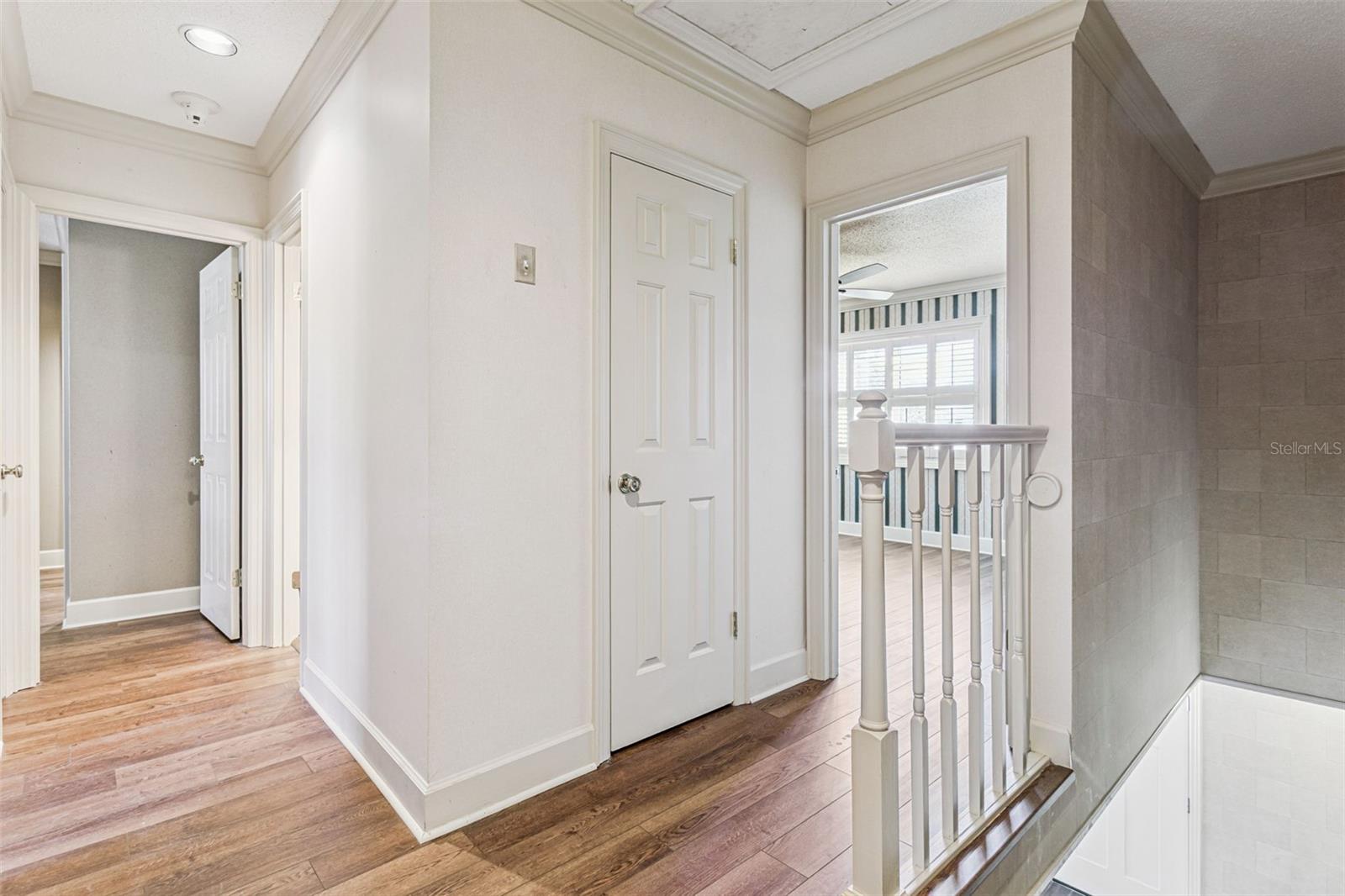 Image 21 of 37 For 904 Hillary Court 17