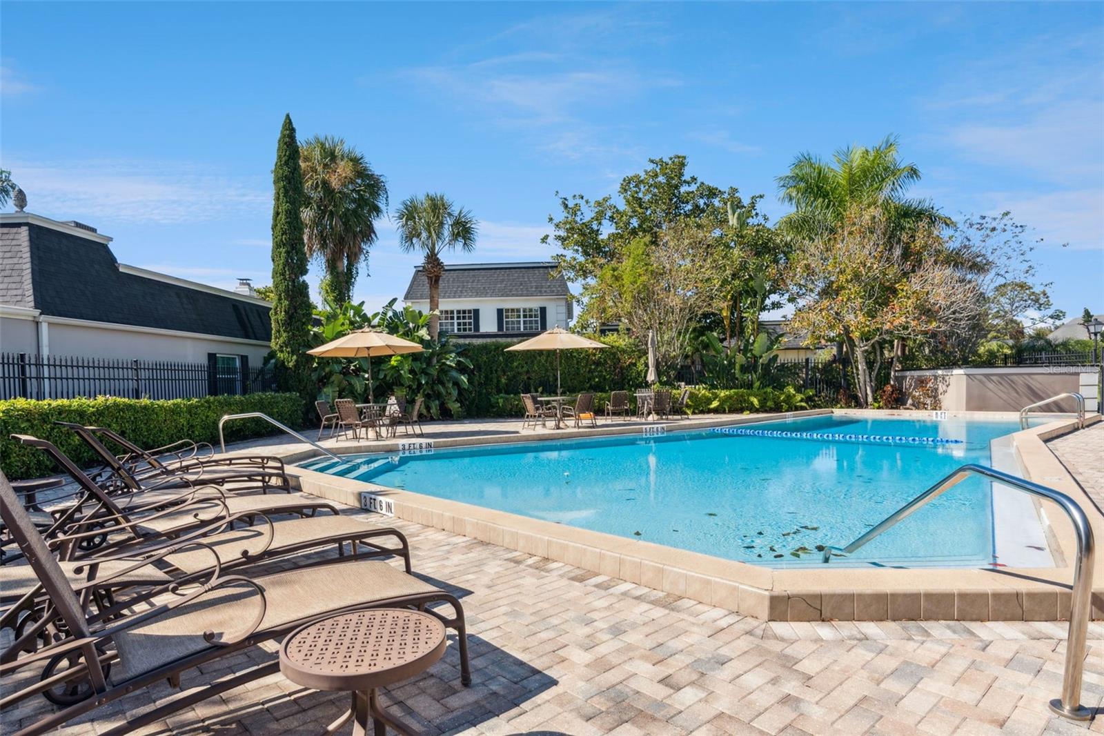 Image 36 of 37 For 904 Hillary Court 17